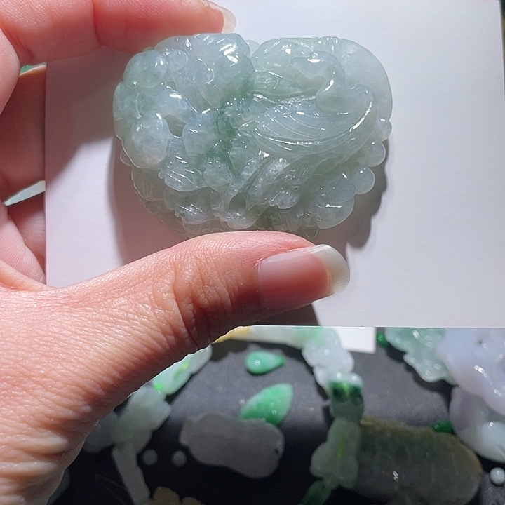 颈饰未镶嵌翡翠天