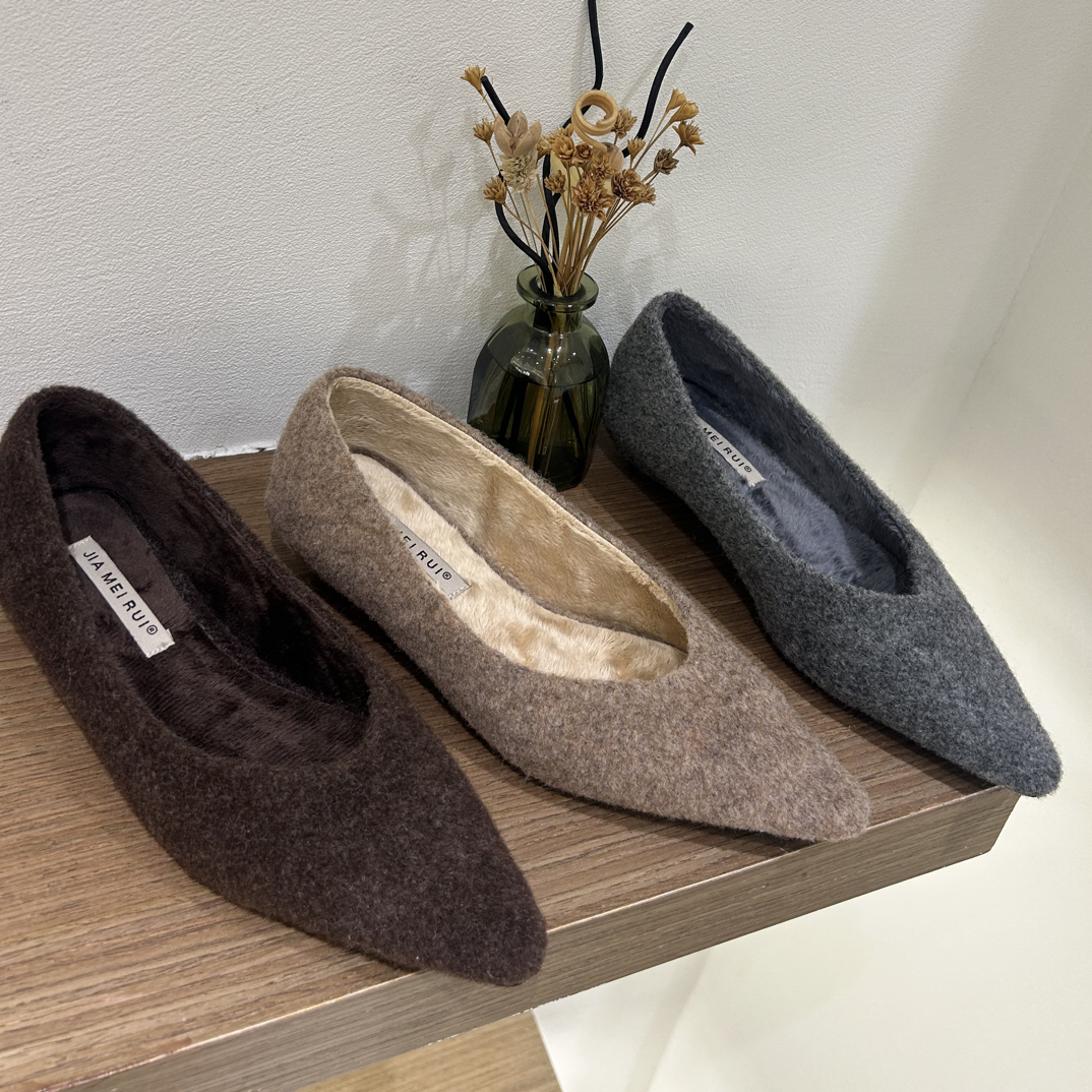 Y 922-16 爆款简约法式复古尖头内增高绒面单鞋秋冬新款百搭气质