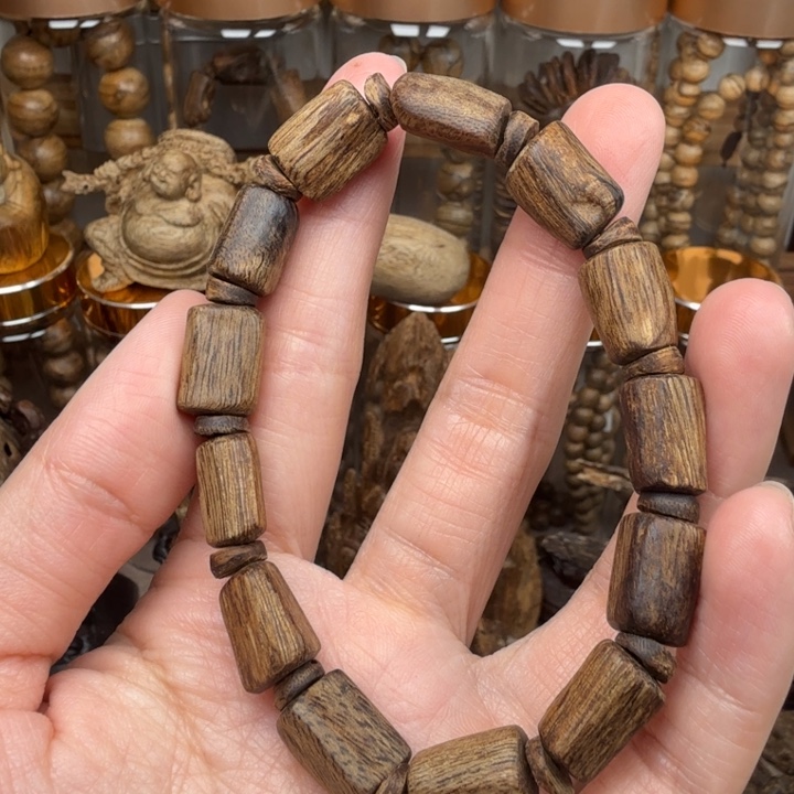 沉香碎屑沉香文莱9分沉随型10.4克