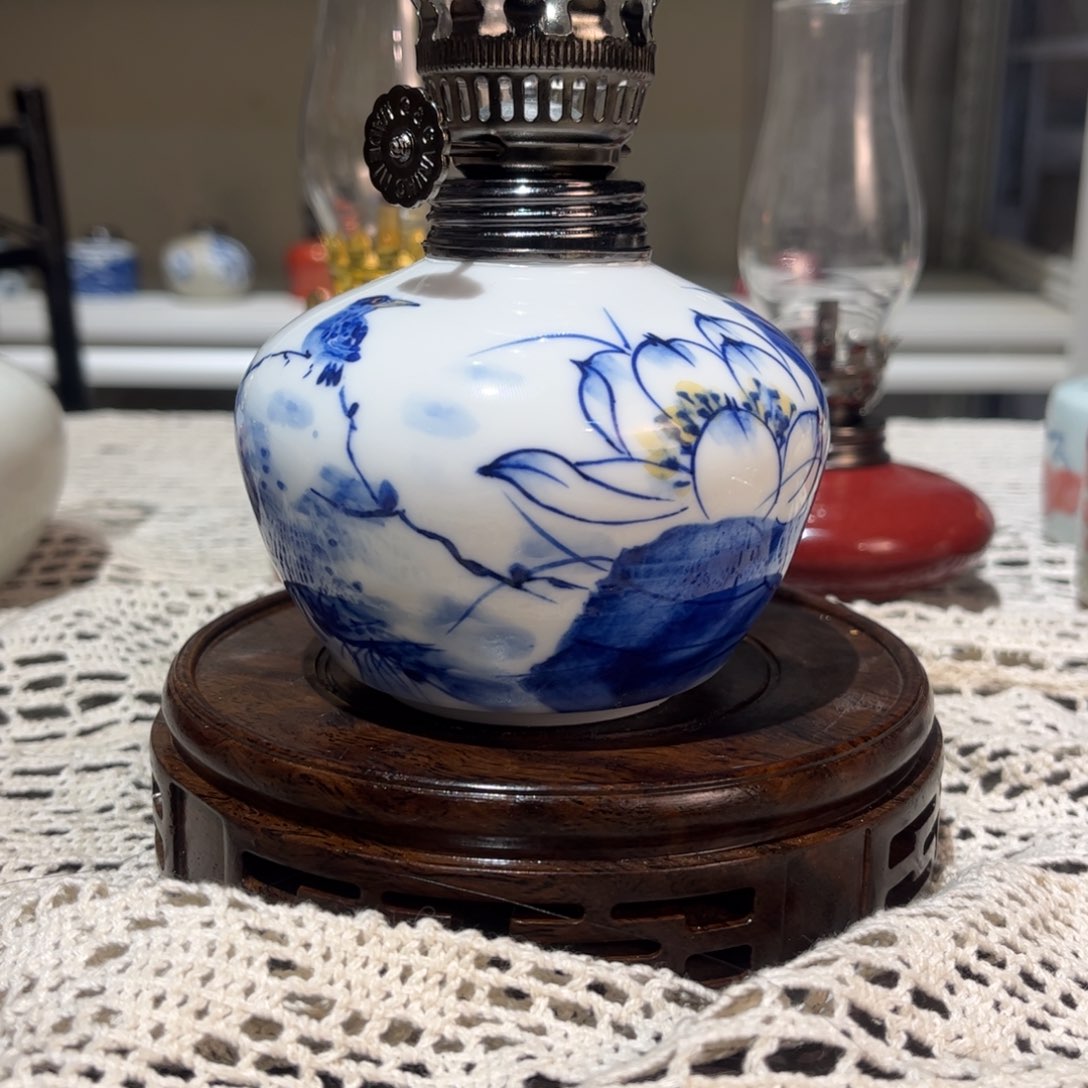 摆件景德镇陶瓷香薰灯