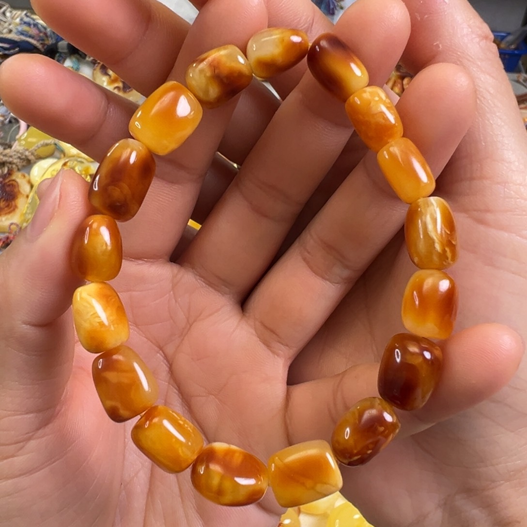 蜜蜡裸石未镶嵌蜜蜡