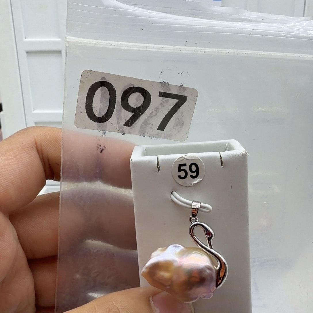 颈饰合金淡水珍珠