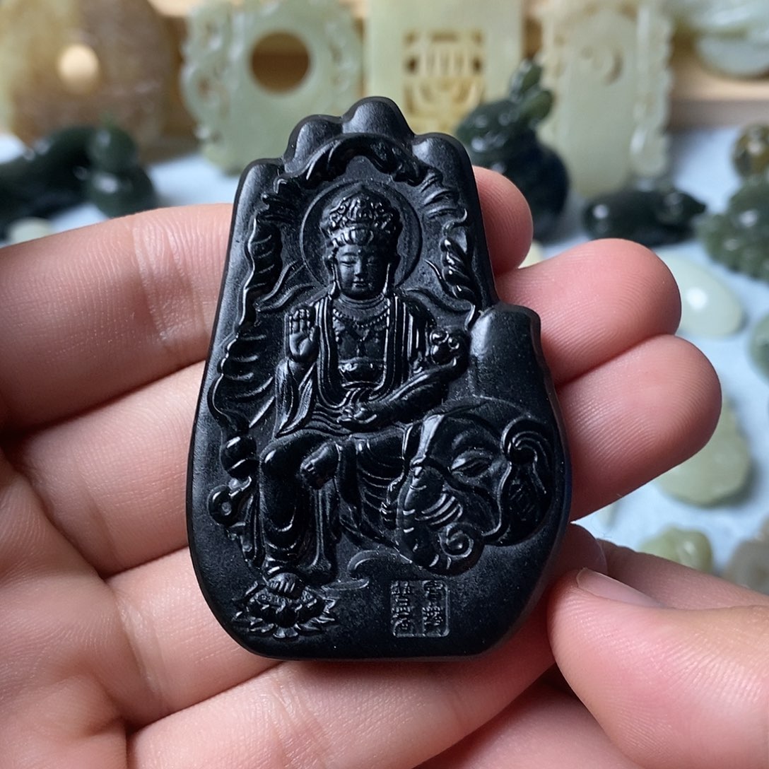 和田玉未镶嵌挂件