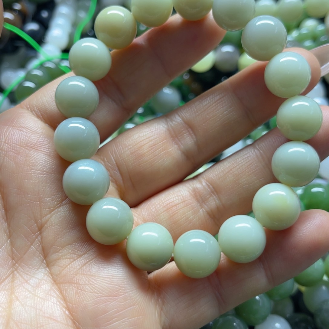 和田玉手链未镶嵌