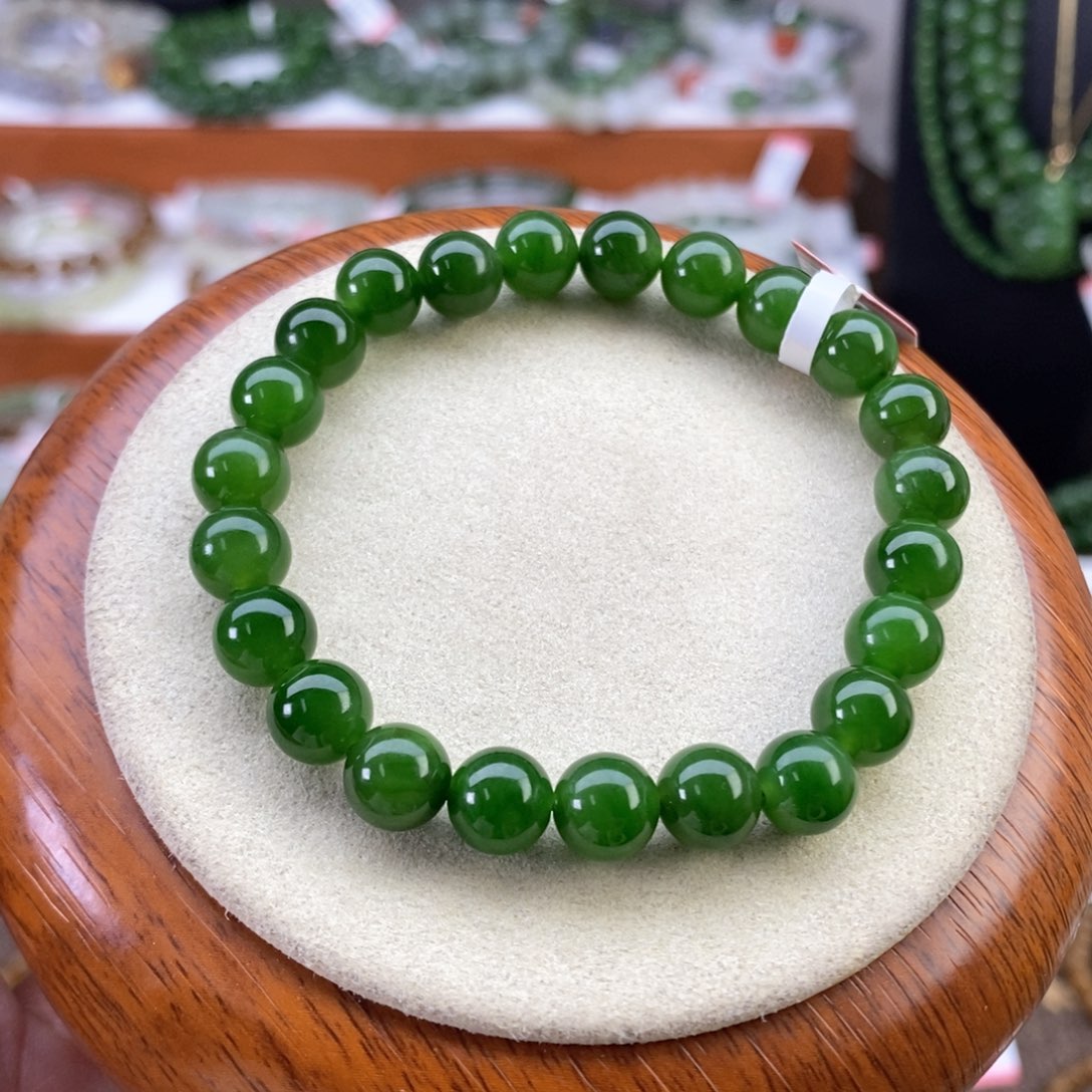 和田玉手串未镶嵌微****来菠菜绿卡8