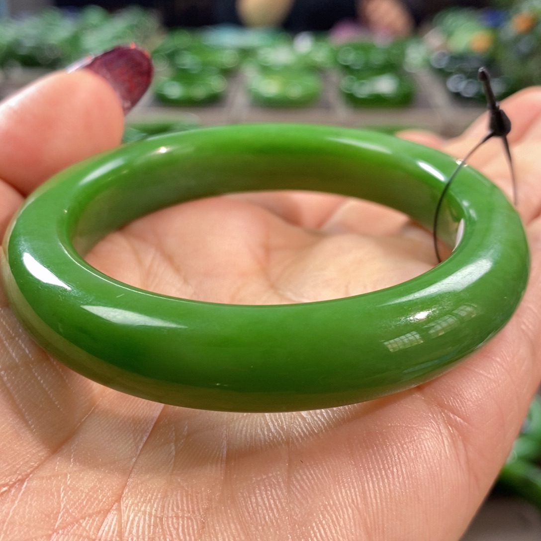 和田玉（碧玉）手镯未镶嵌