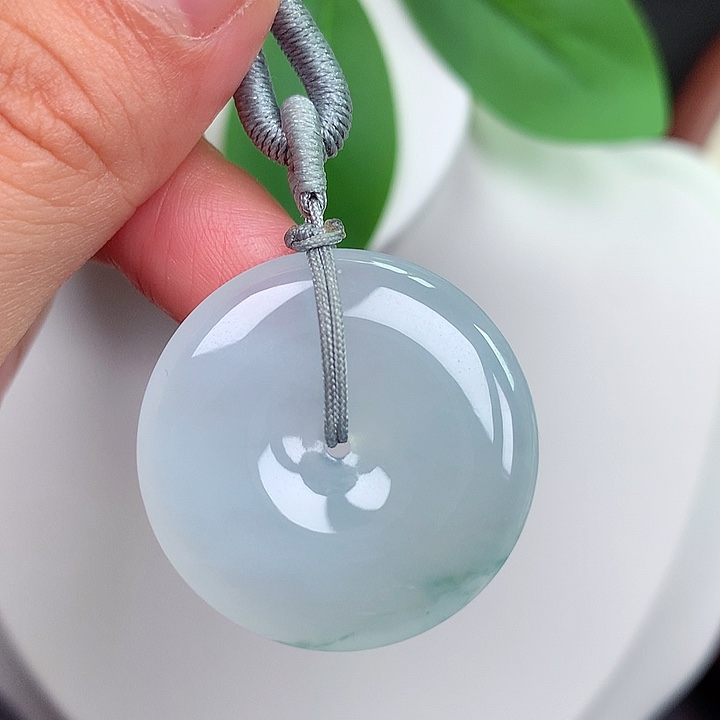 颈饰未镶嵌翡翠平安扣 28.8x5.0mm