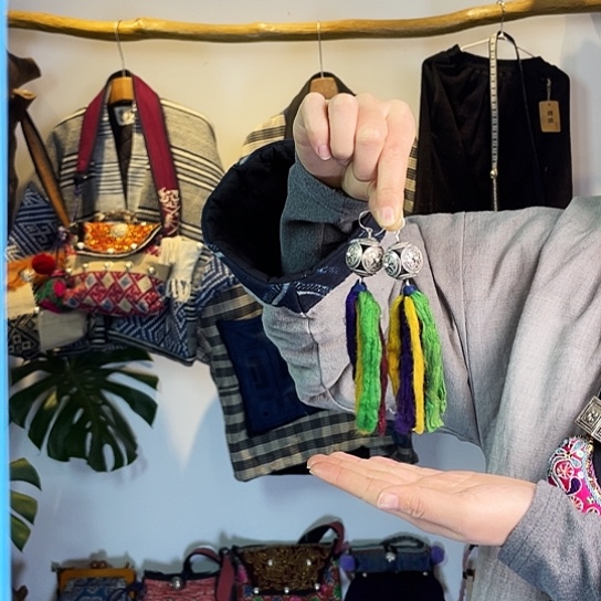 织绣手工制作包包