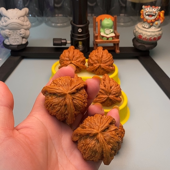 壹***哫吊坠文玩核桃42尺寸白狮子微修