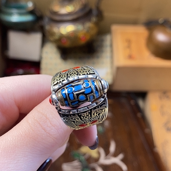 肖***学如图所示所拍即所得