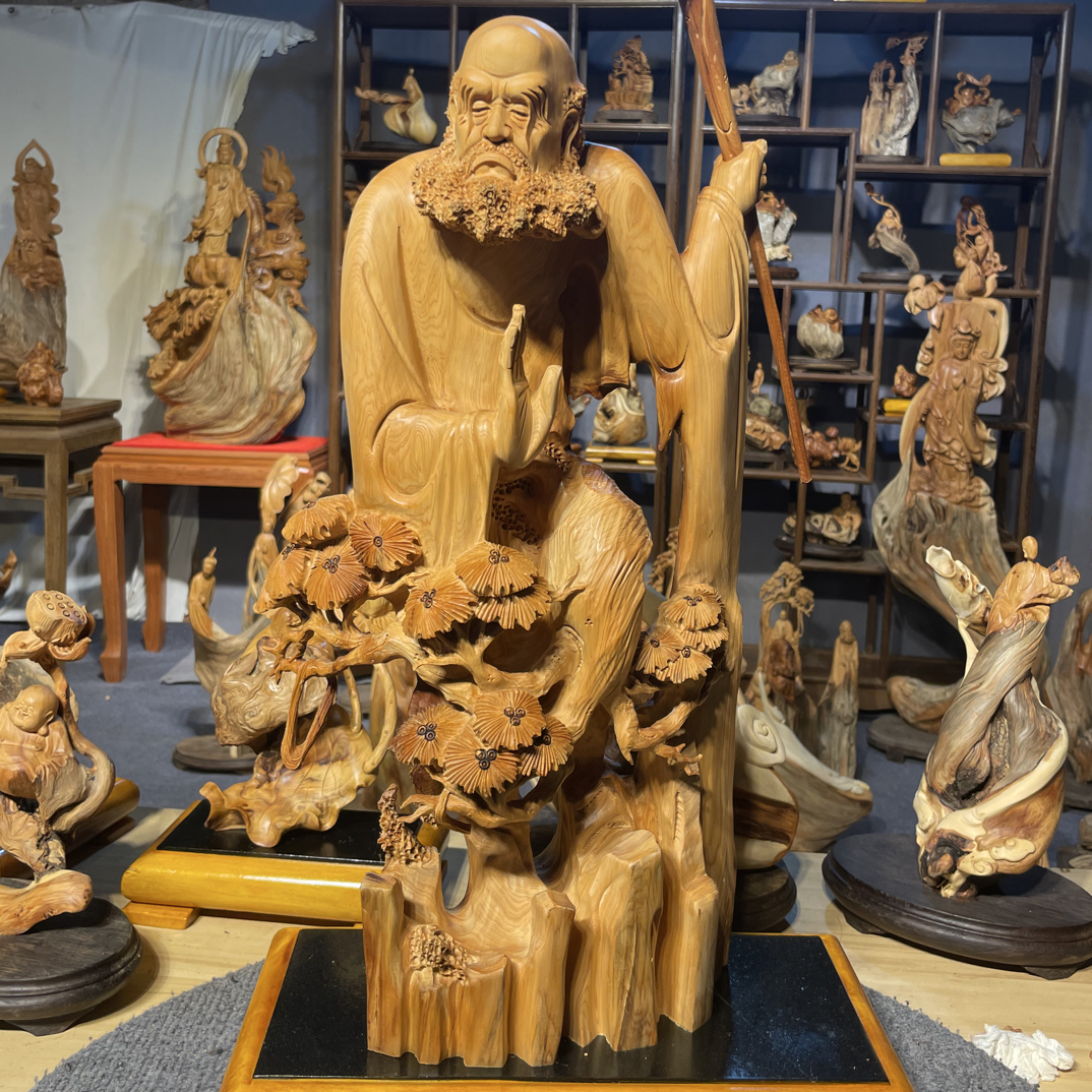 木雕摆件适合客厅办公大堂店面装饰