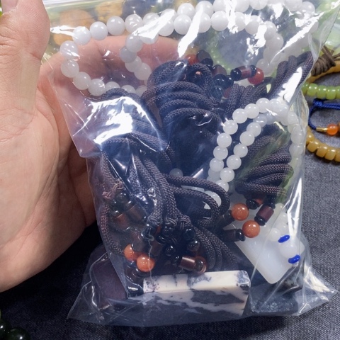 合金蛇纹石玉手链陪****之