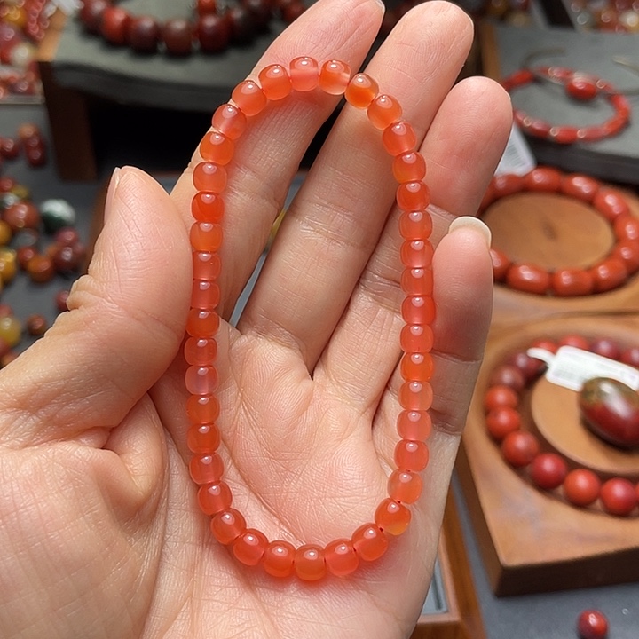 未镶嵌手串5多样性发1南红玛瑙