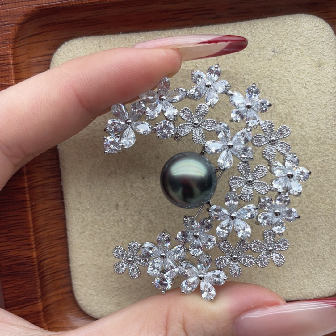 胸饰未镶嵌海水珍珠X16