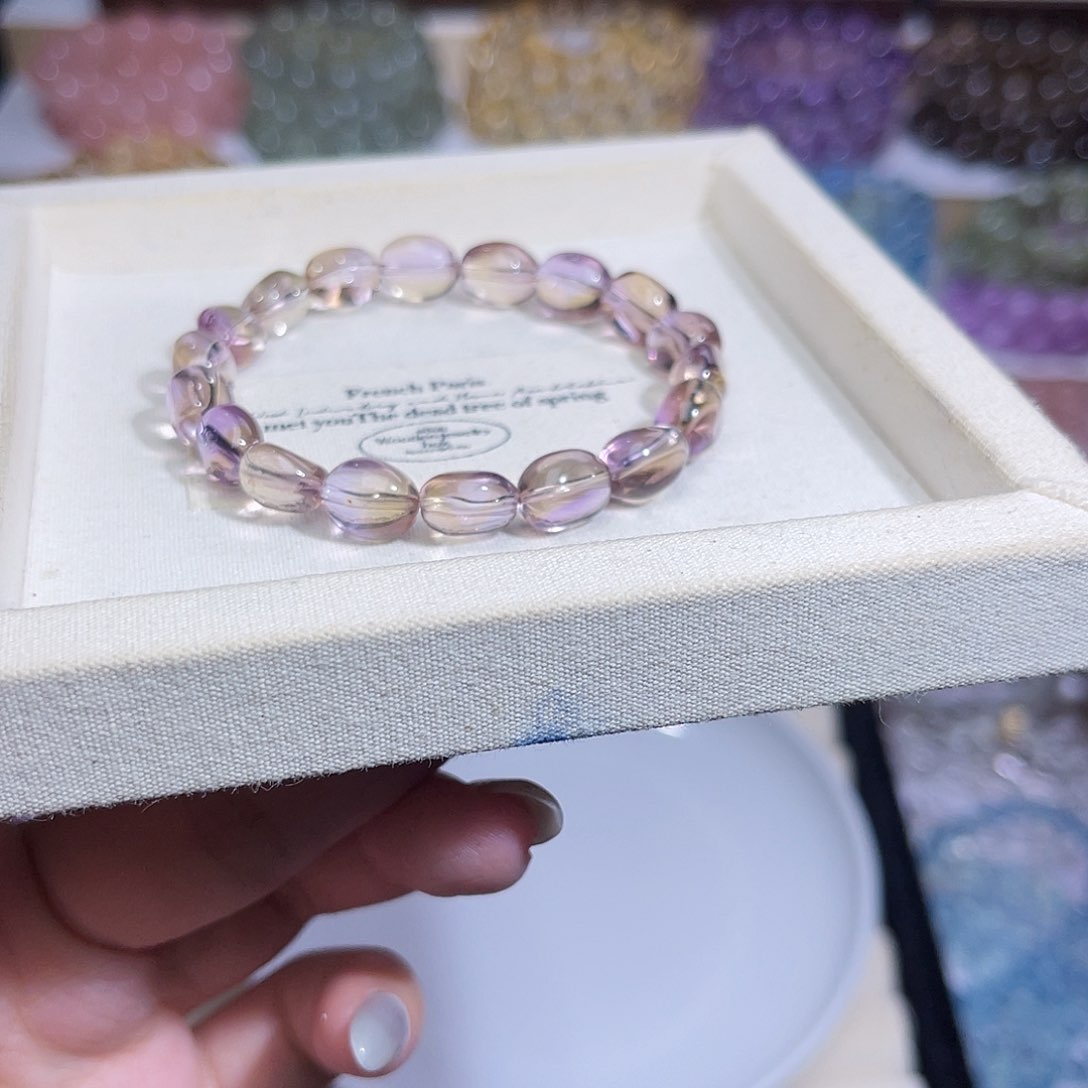 水晶手串未镶嵌?****?天然水晶