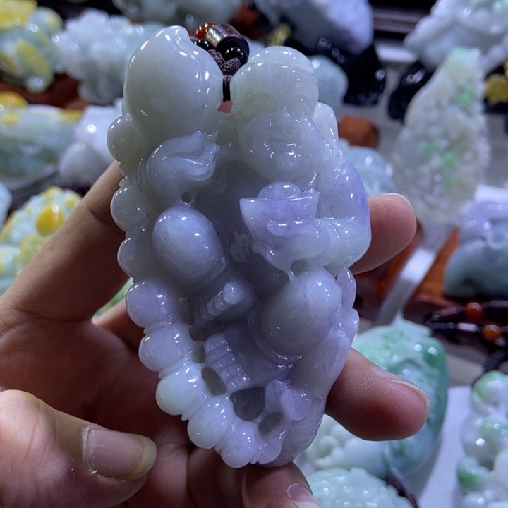 翡翠未镶嵌把件童子
