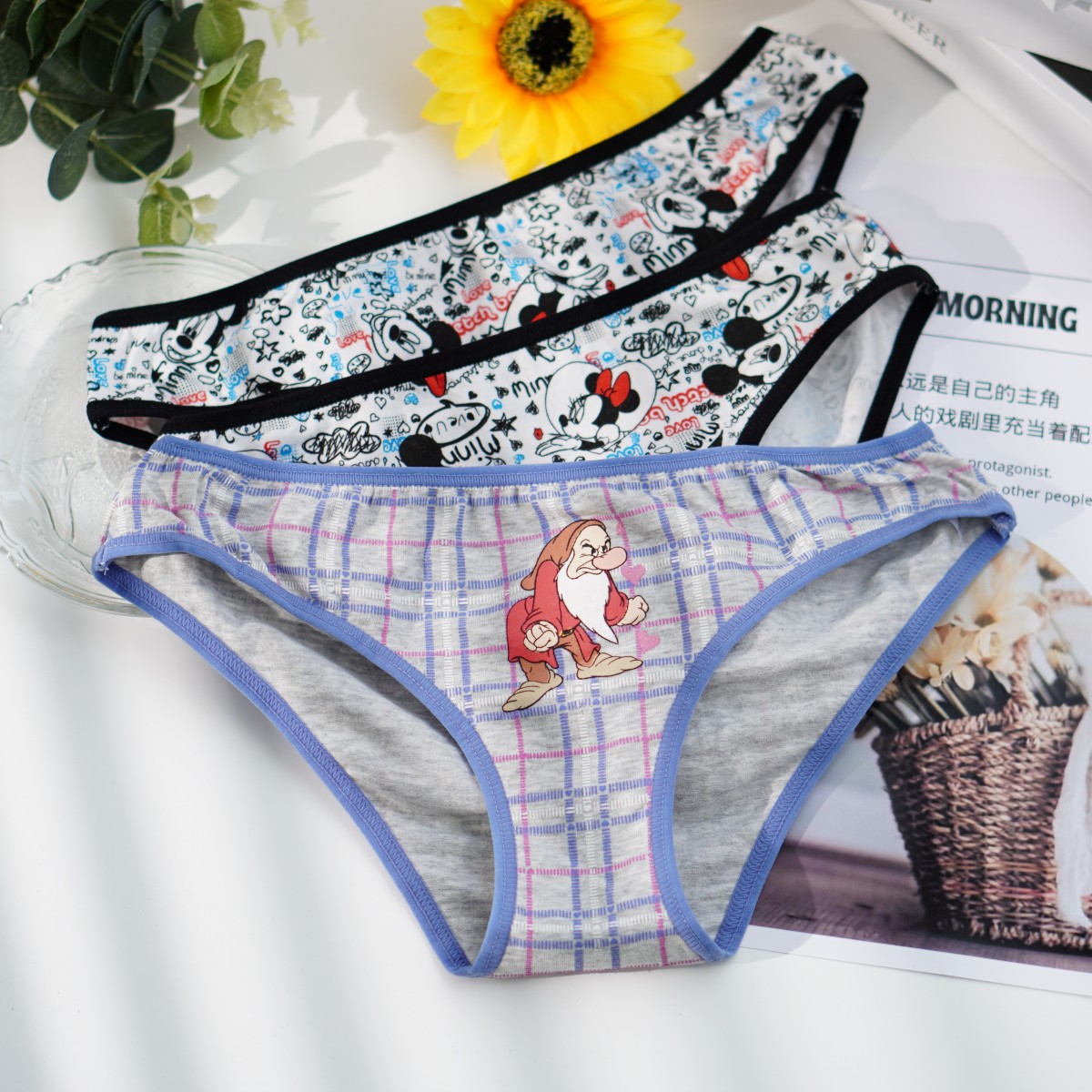 麦迪尚品 5060631 女士舒适纯棉内裤三角裤卡通小短裤撤柜