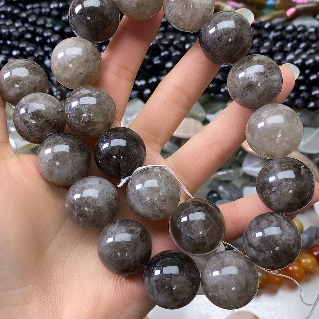 玛瑙/玉髓未镶嵌珠宝半成品卡二十老茶一条