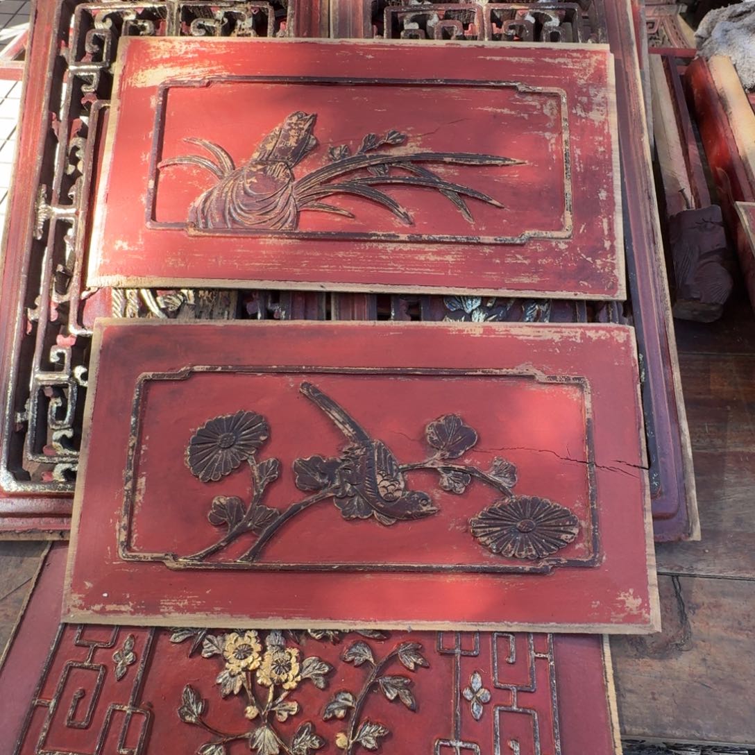 汉***阁香榧木这一生中总在一场