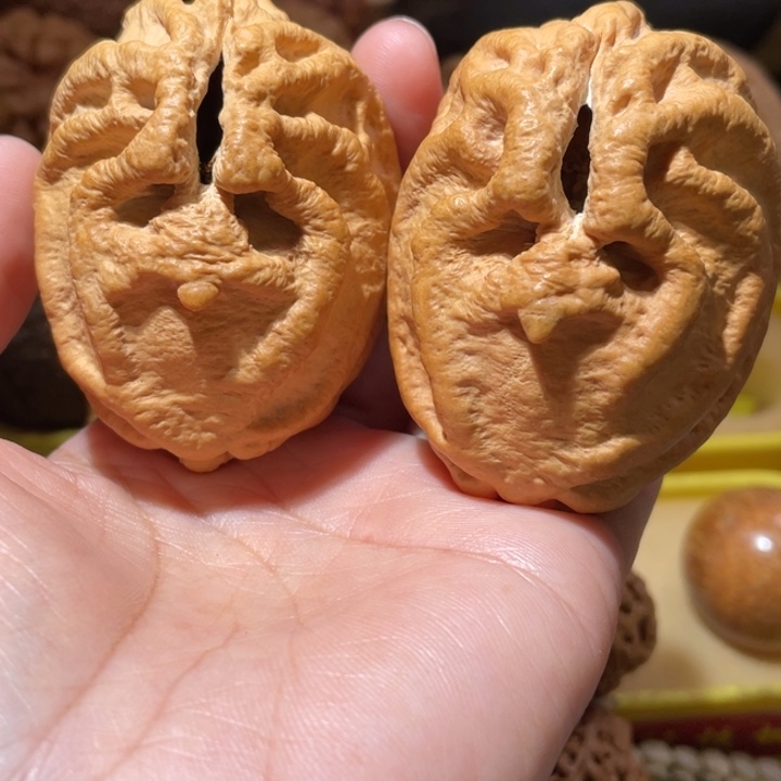 桃核把件鬼脸乾坤核