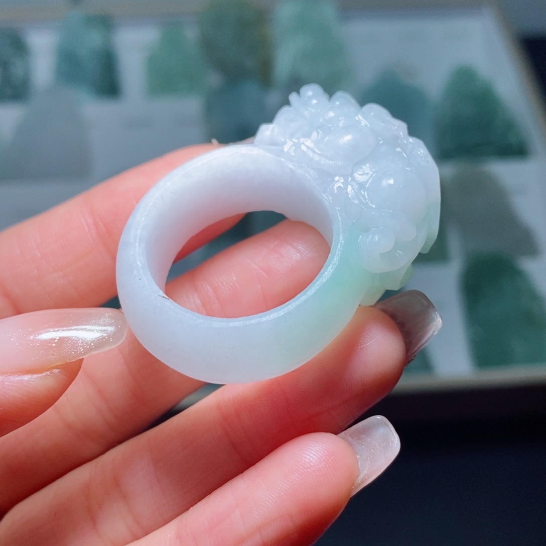 定制翡翠未镶嵌定制吊坠