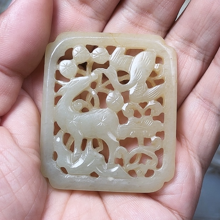 和田玉（白玉）未镶嵌颈饰易**主