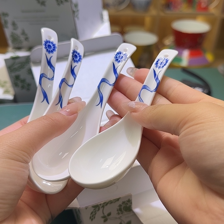 骨瓷实付满10包邮哈