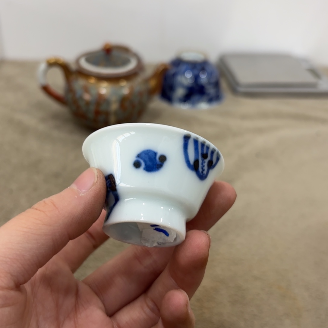 瓷片非常好看漂亮的物品 