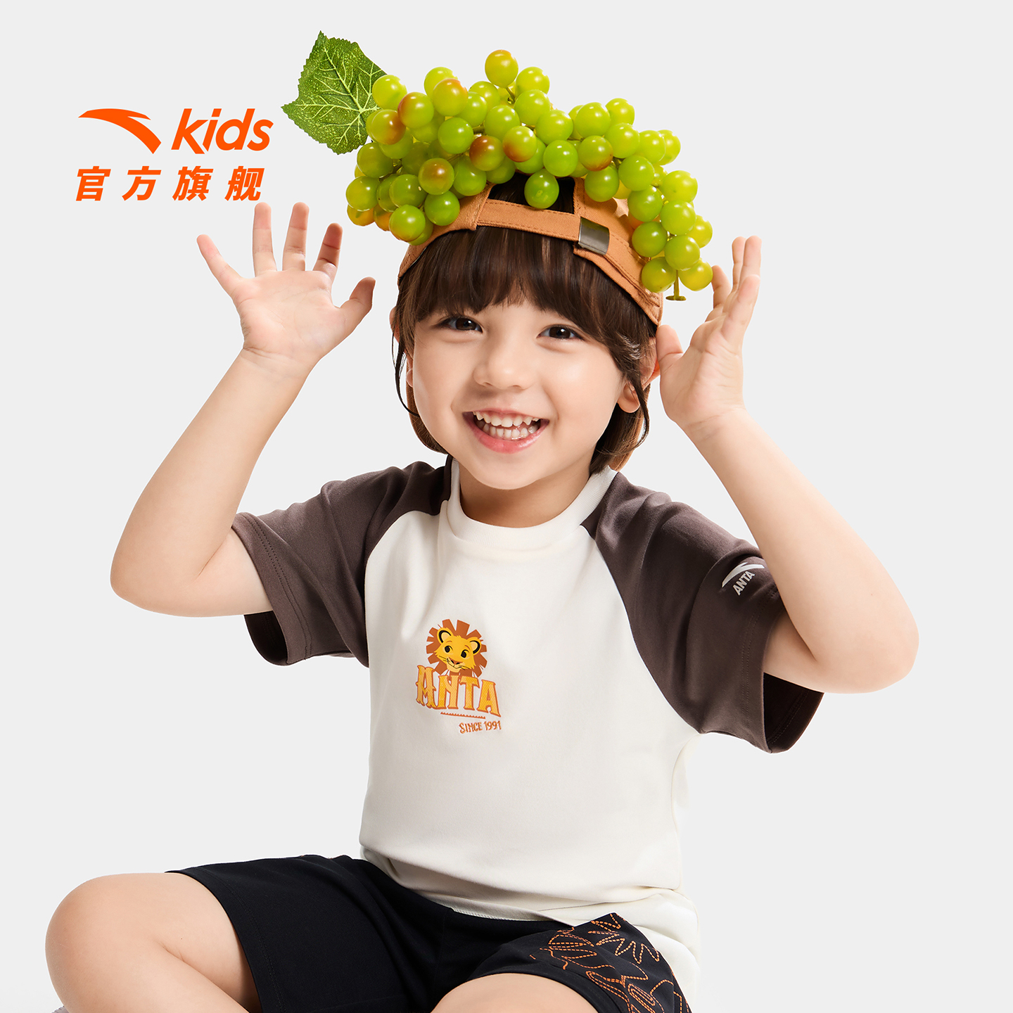 狮子王卡通棉感短袖男小童2026夏季透气百搭印花圆领T恤粉彩风