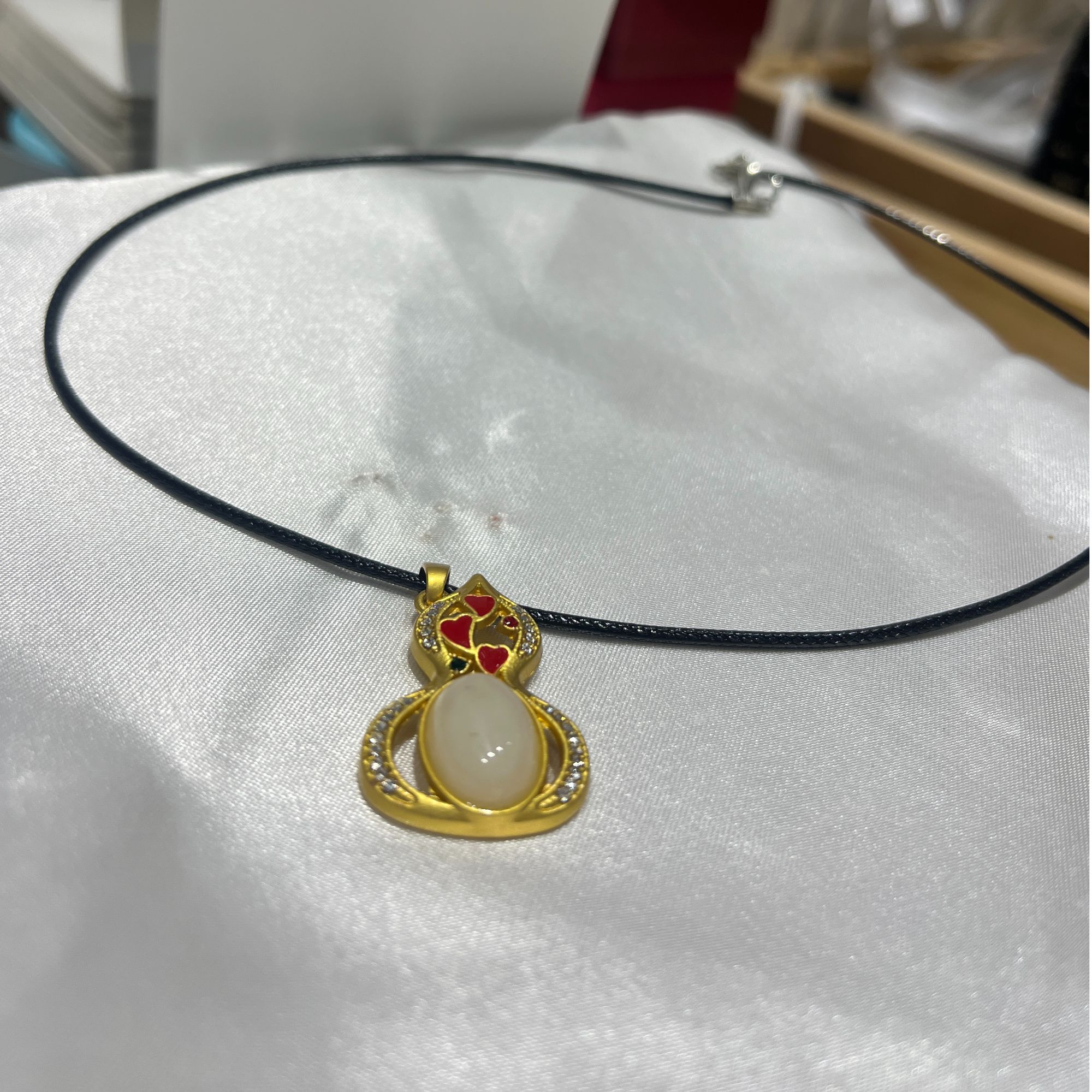 天然和田玉葫芦吊坠