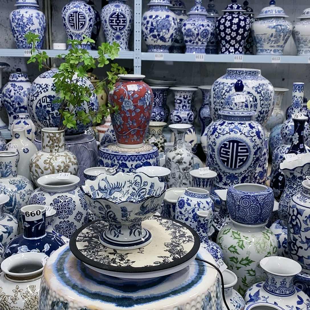 【闪购商品】摆件高脚杯瓷器……………………………………