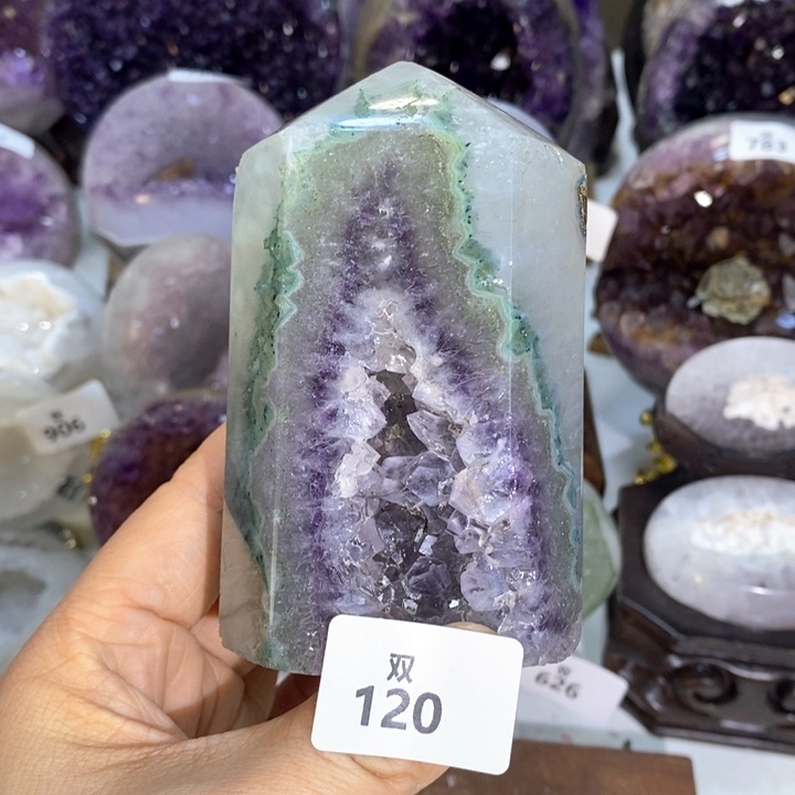 水晶大型摆件（非配饰）未镶嵌