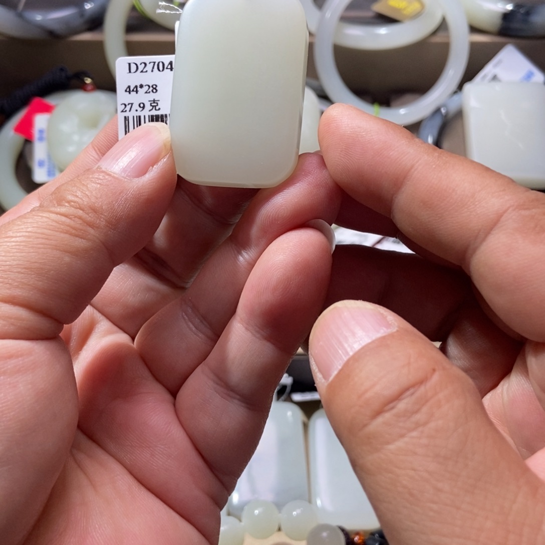 和田玉（白玉）未镶嵌颈饰