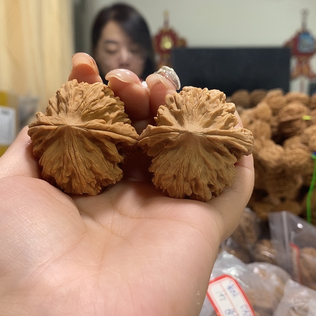 把件文玩核桃希**哈41皇冠狮子头