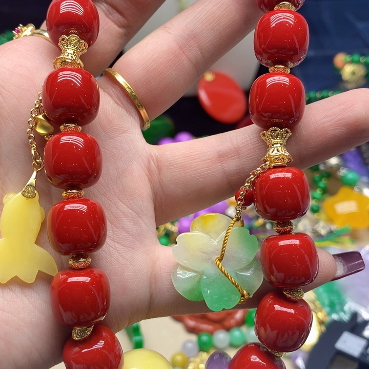 玛瑙/玉髓颈饰合金吊坠