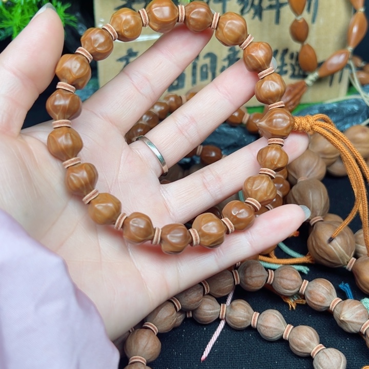 吊坠橄榄核渣*雨12+