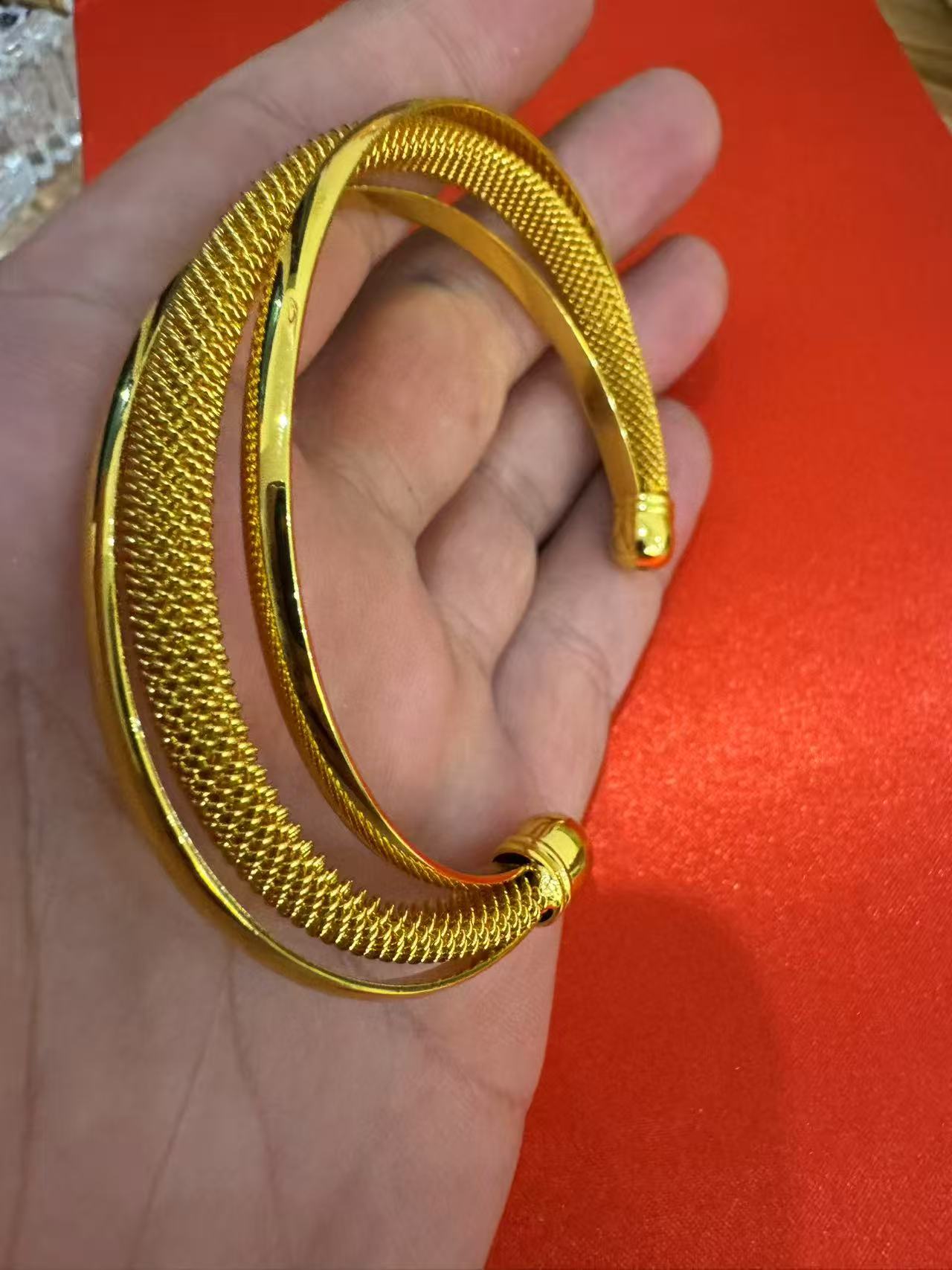 A0037高端精致饰品