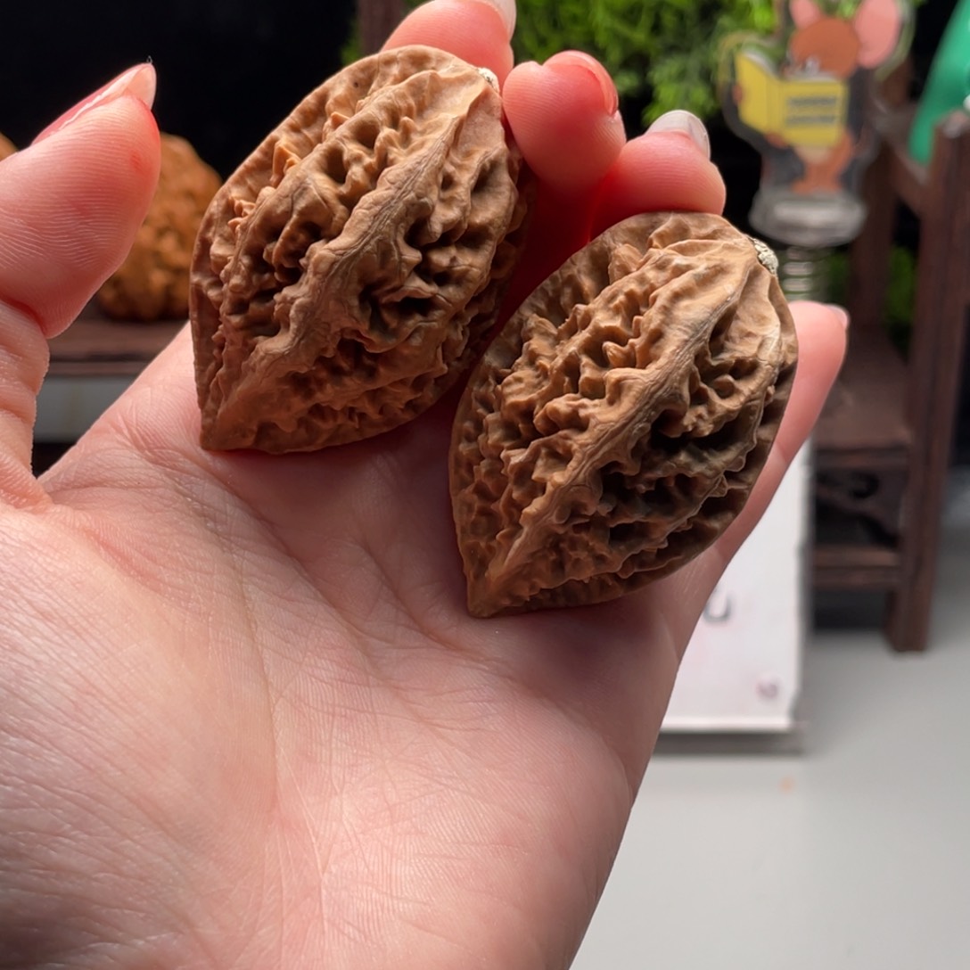 文玩核桃把件小楸千68