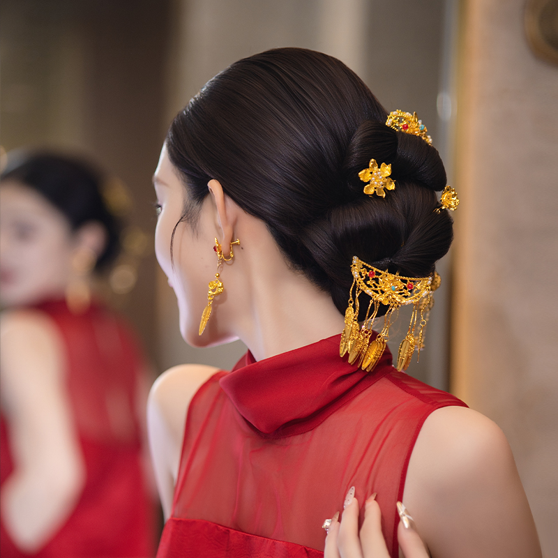 合金婚庆饰品 新中式新娘金色高级感手工复古后区国风发饰MT0167