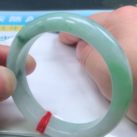 翡翠手镯未镶嵌0380号