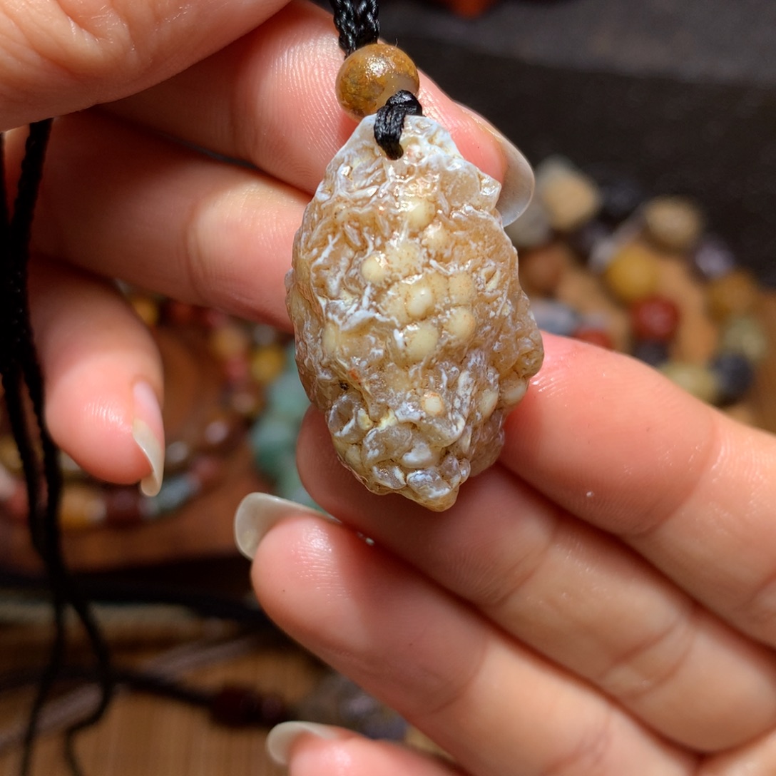 未镶嵌玛瑙/玉髓珠宝半成品