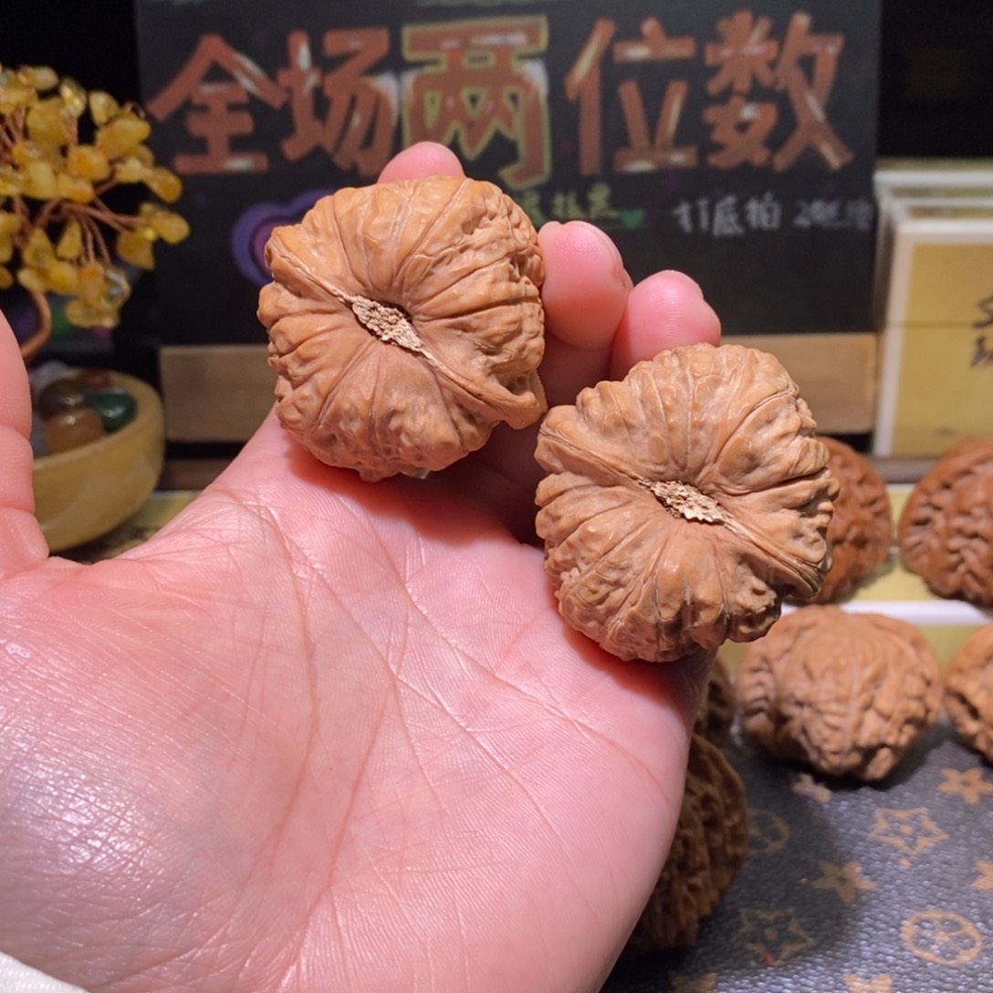 阿***木吊坠文玩核桃南瓜