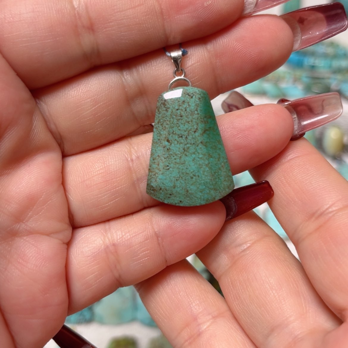 【闪购商品】未镶嵌绿松石珠宝奇石