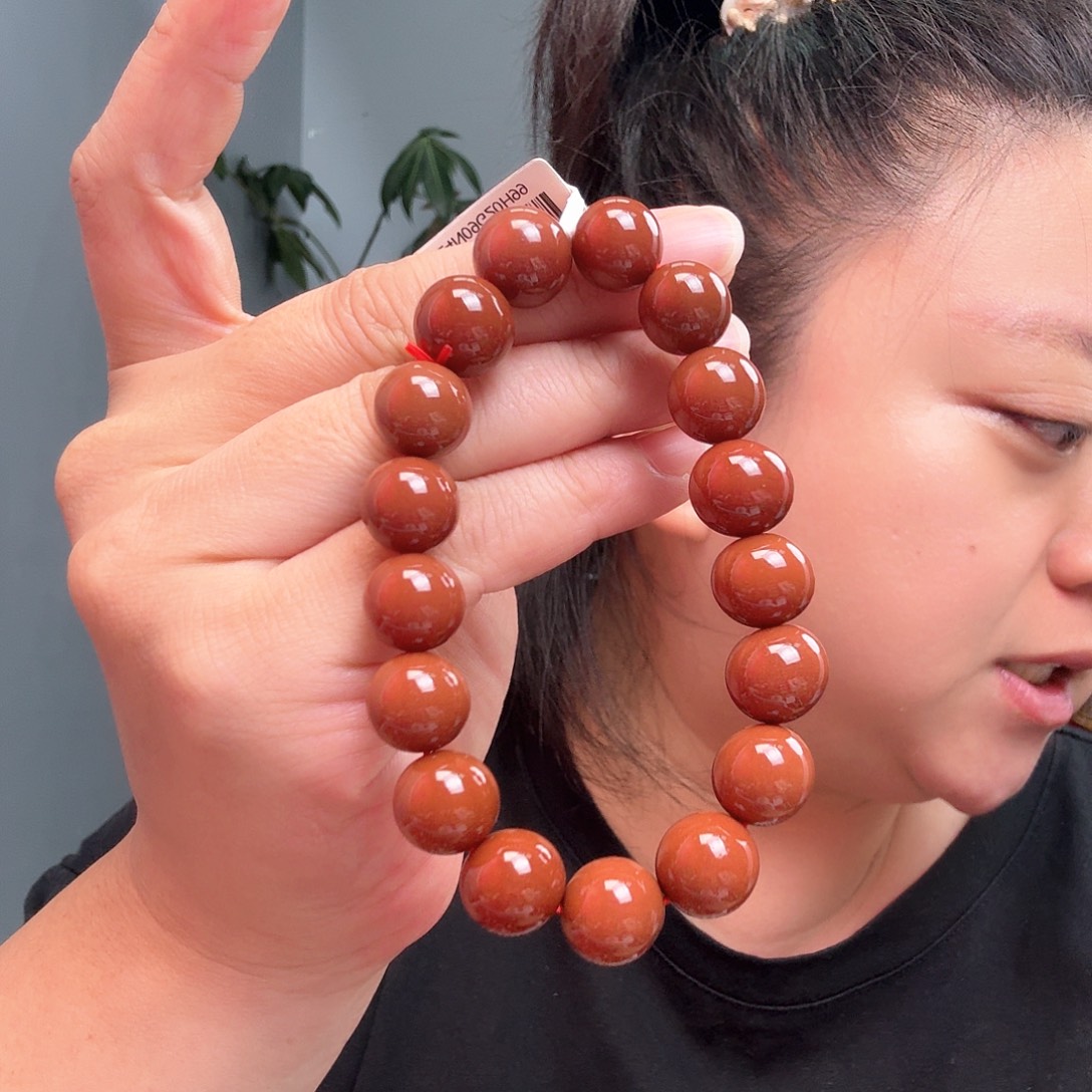南红玛瑙未镶嵌珠宝奇石209