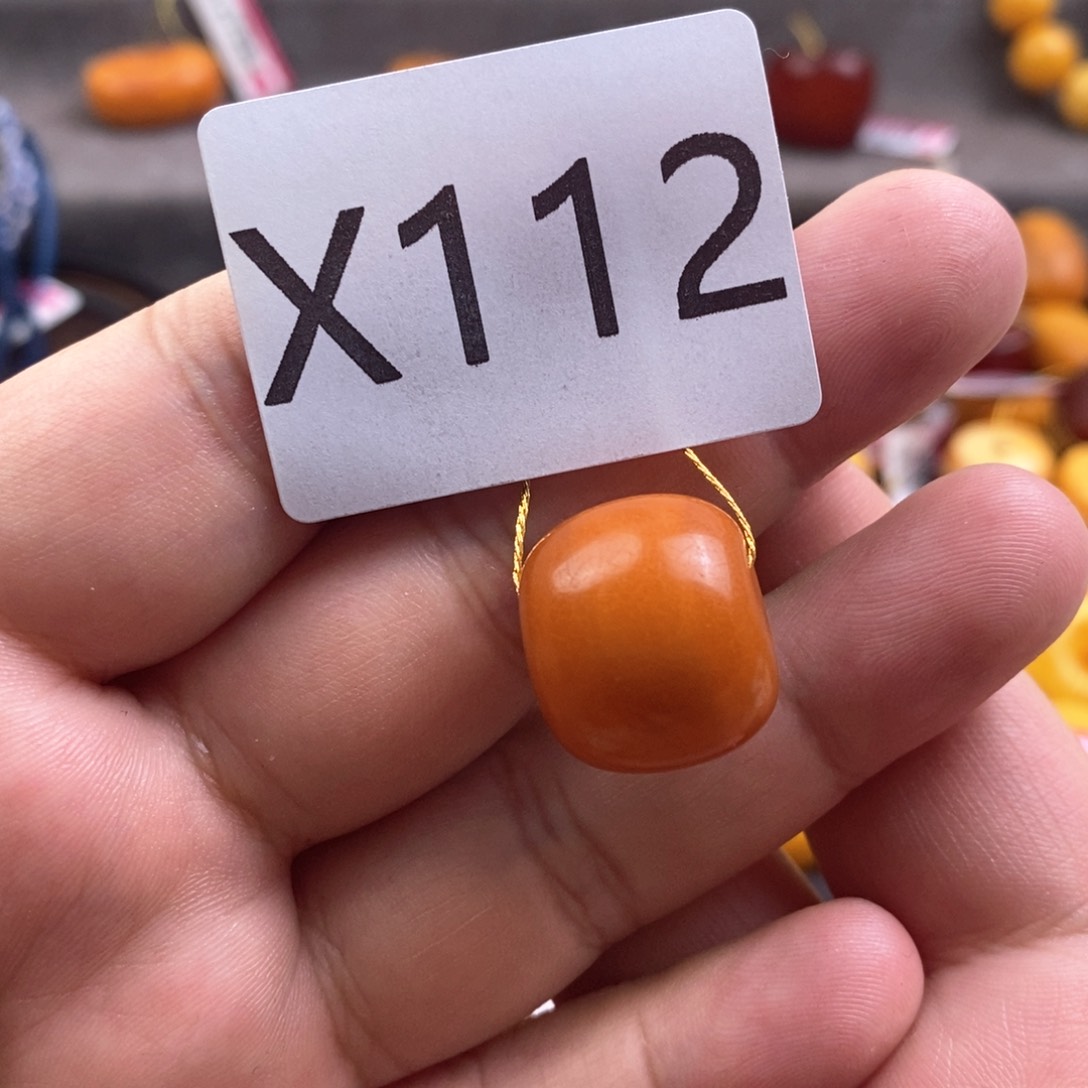 蜜蜡珠宝奇石未镶嵌