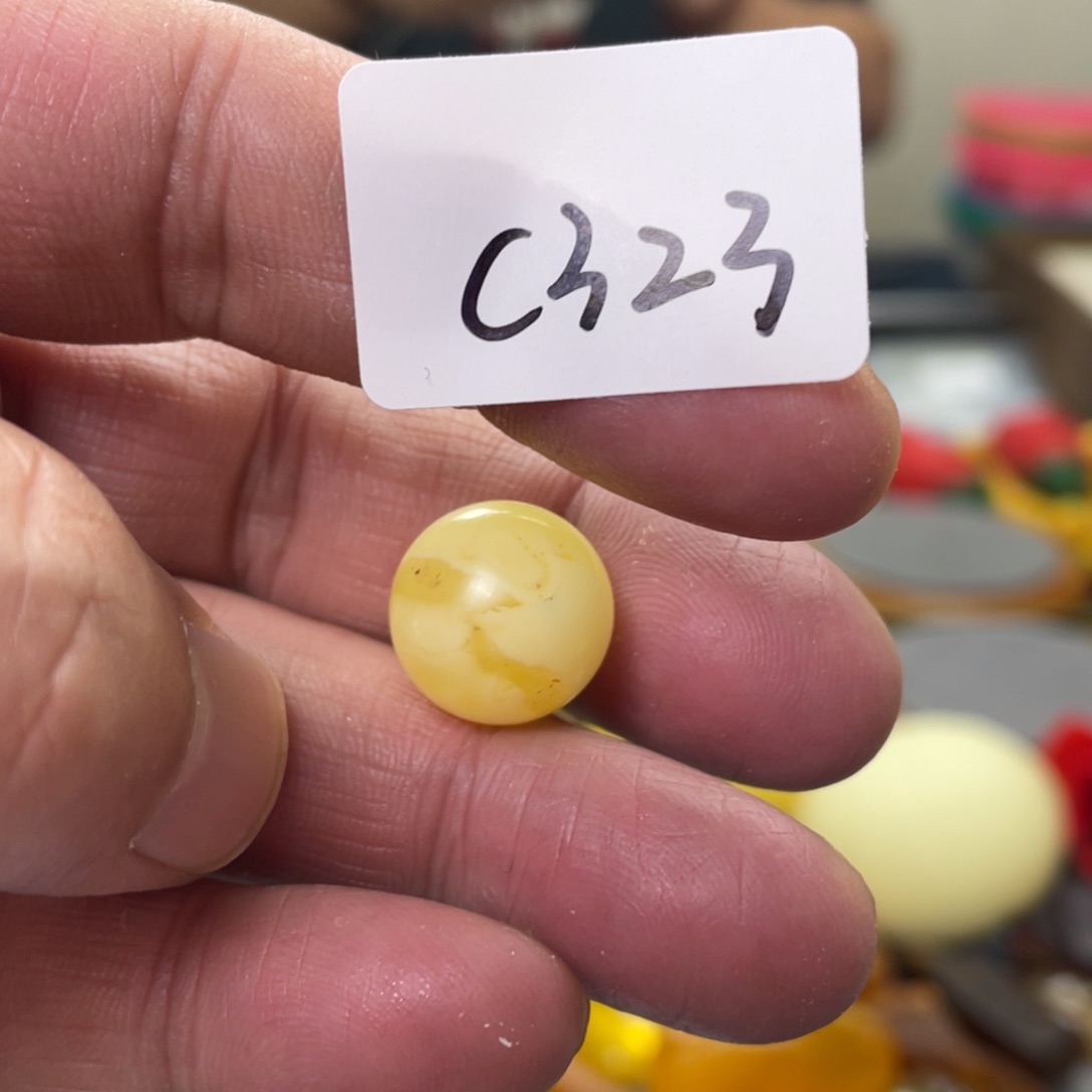 手链琥珀未镶嵌多样性发，发其中一件