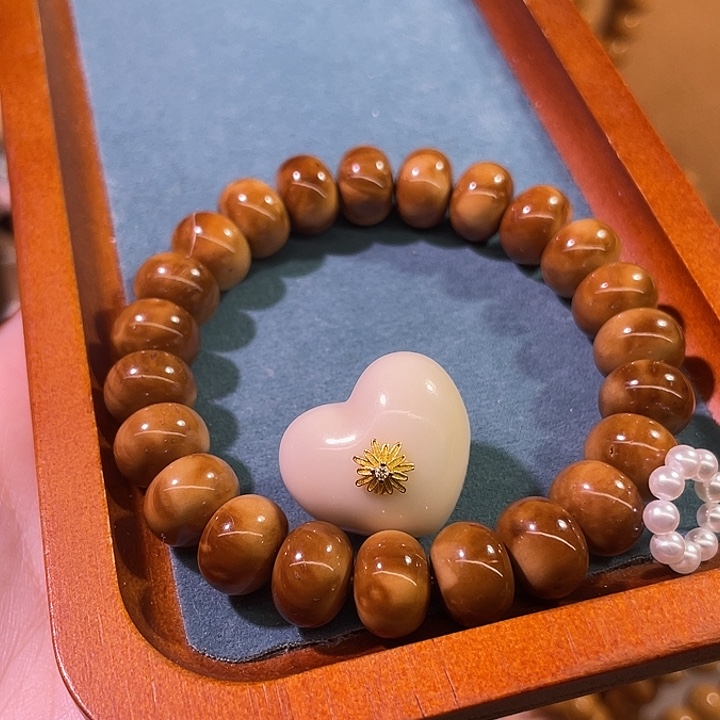 霜***月吊坠猴头核桃库克算盘挂爱心