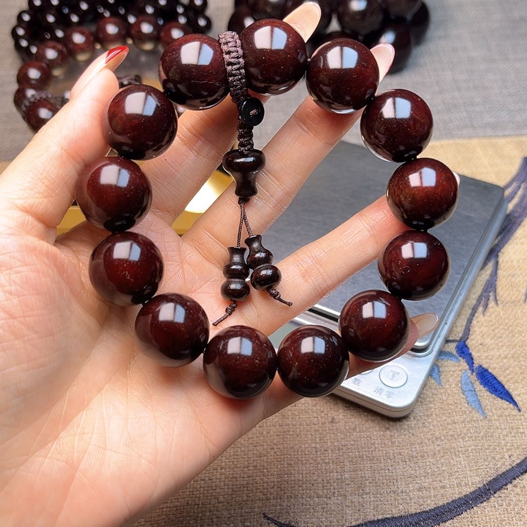 檀香紫檀（小叶紫檀）1.8 13颗