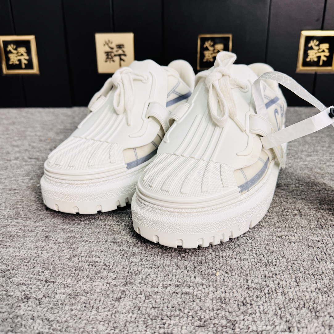 95新 DIOR/迪奥 魔术贴贝壳鞋38码ysc4248