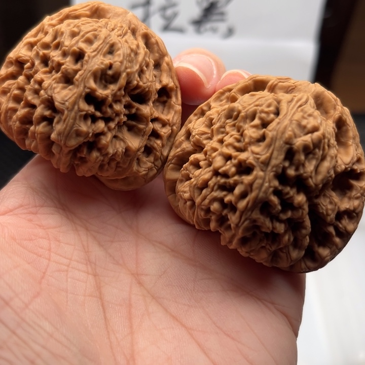 吊坠文玩核桃南疆45